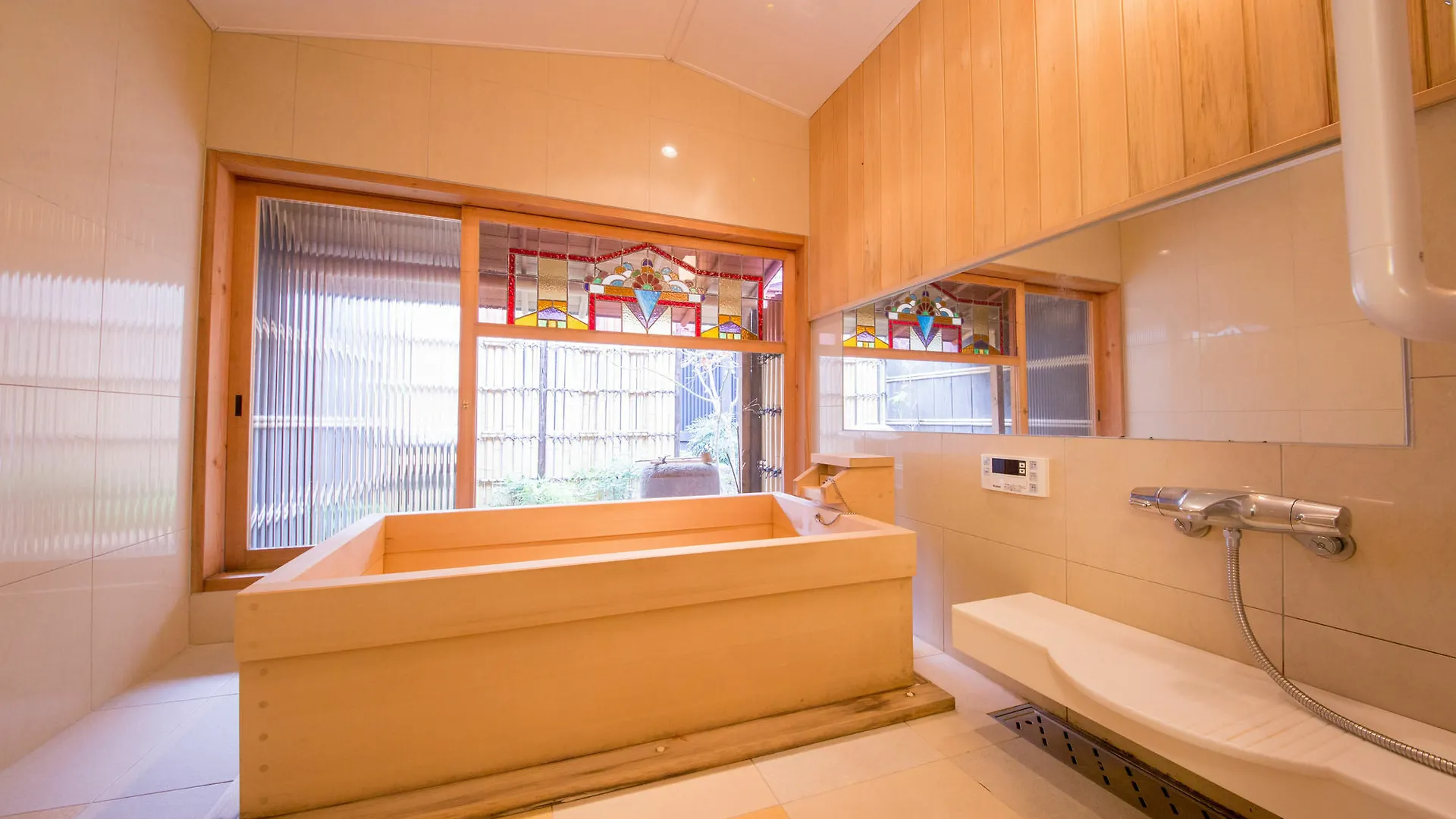Le Machiya Rokkaku Suite Kjóto Prázdninový dům